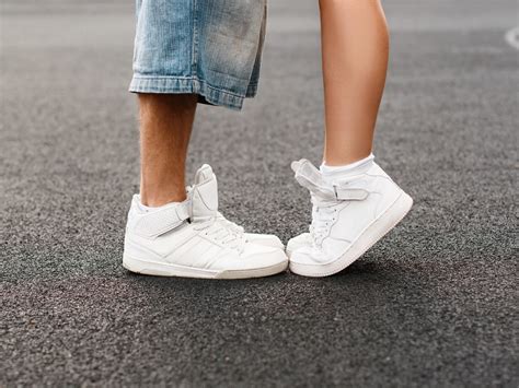 hoe witte adidas wit houden|Zo houd je je witte sneakers wit .